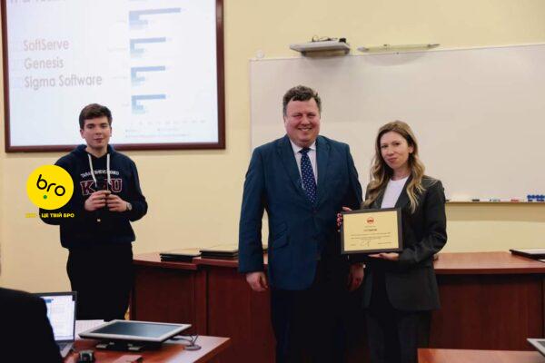 SoftServe — на першому місці серед IT та телеком компаній у рейтингу «The best KNU employers 2023»