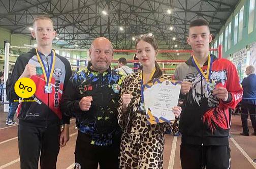 Юні ужгородські кікбоксери здобули чотири золоті медалі на чемпіонаті України