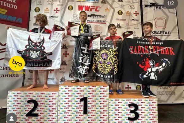 Ужгородська команда з UF MMA здобула перше місце на відкритому чемпіонаті у Франківську