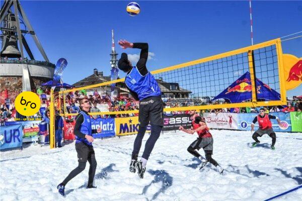 Вперше на Закарпатті відбудеться чемпіонат області з волейболу на снігу